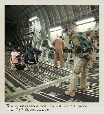 Tom (MILPICTURES) is preparing for an air-to-air shoot in a C-17 Globemaster.